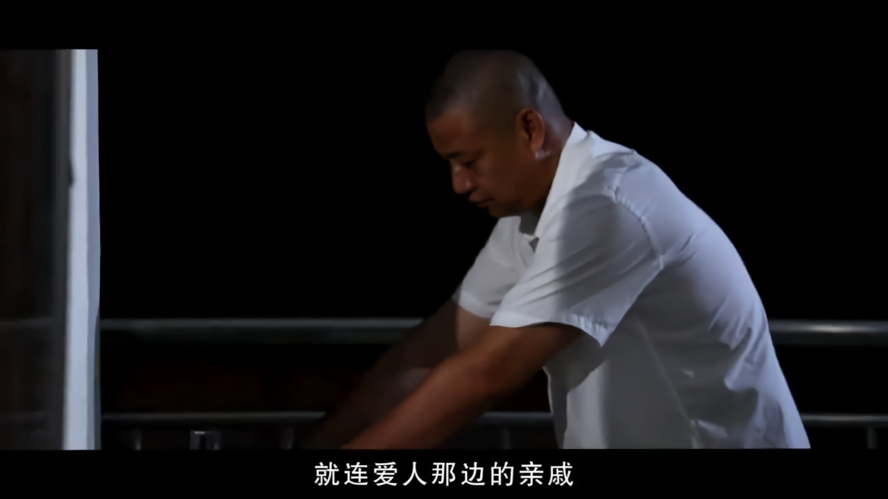 边境线上的铁饭盒