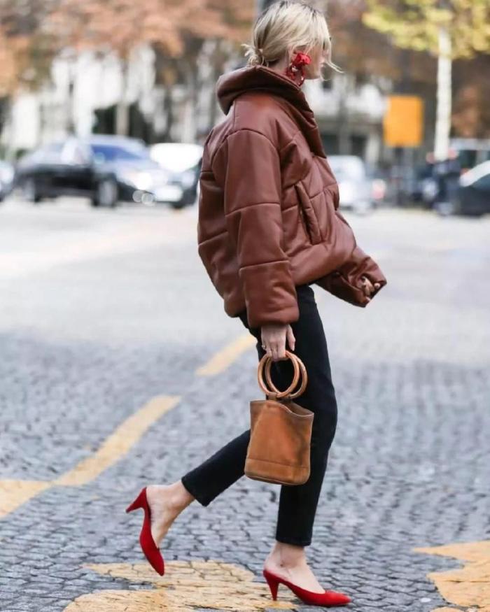 冬天露脚踝拼时髦过时了, 露袜子让你好看到飞起