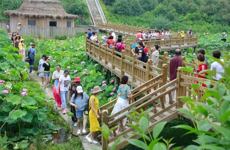 好消息,湖北十堰郧阳鲍峡镇莲花寨升级为国家级3a景区!