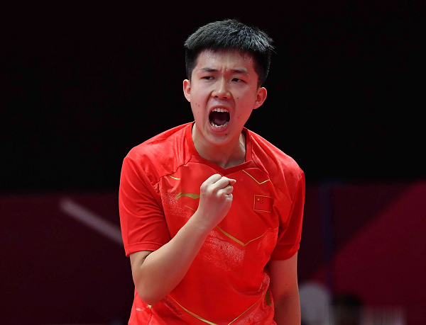 先丢1分的情况下,上场对阵的是曾经获得过捷克公开赛男单冠军的郑培峰