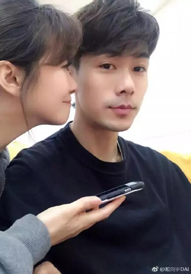 专访丨陈紫函戴向宇专注揭底一百年互相爆料绝不手软
