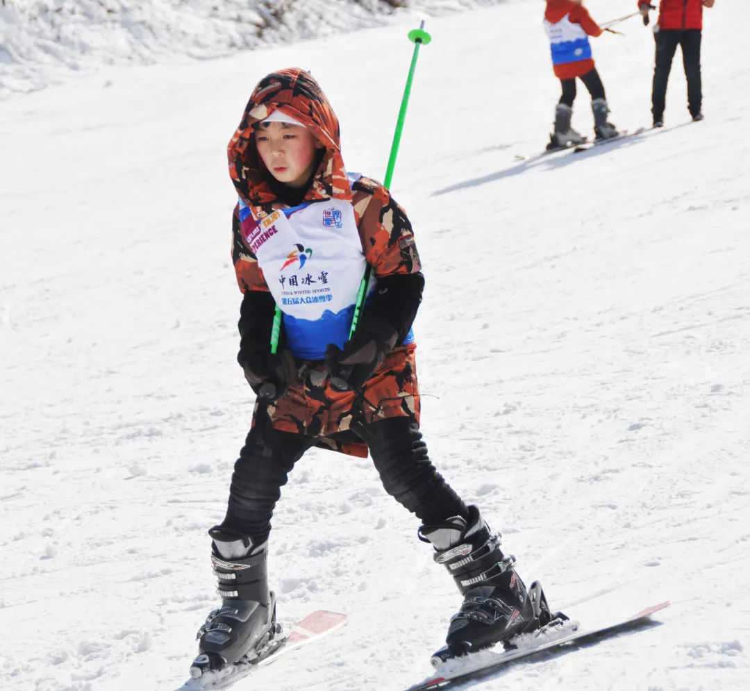 【冬奥有我,健康童年】第五届世界雪日暨国际儿童滑雪节活动圆满结束!