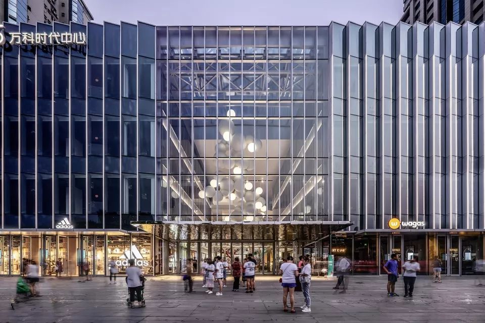 有颜值超能打的外立面,才能成为整条街"最靓的仔"!_新闻中心-奇点商业