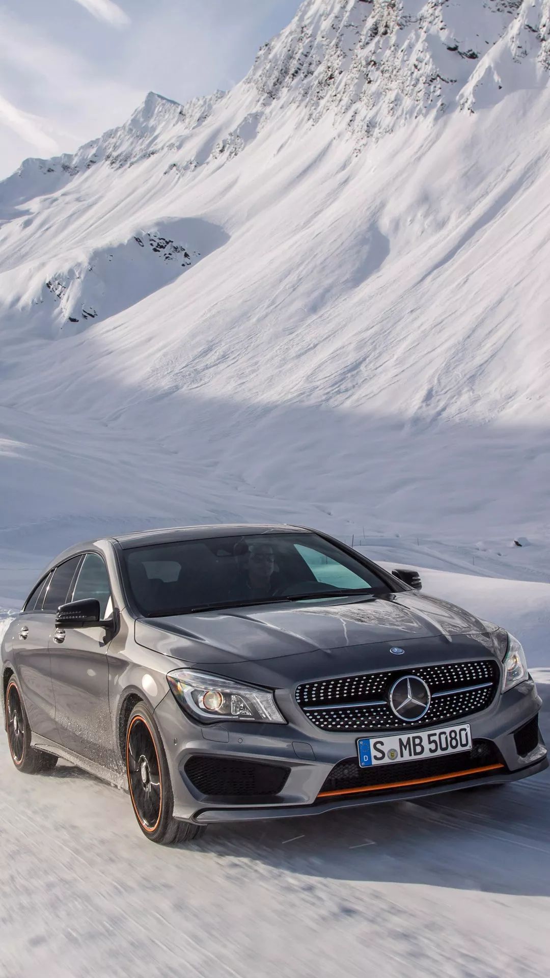 壁纸|今天分享的是c63__凤凰网