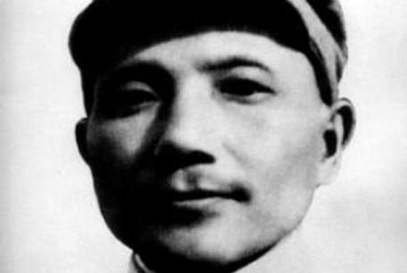 揭秘:邓小平才24岁为何就能担任中共中央秘书长?_凤凰网