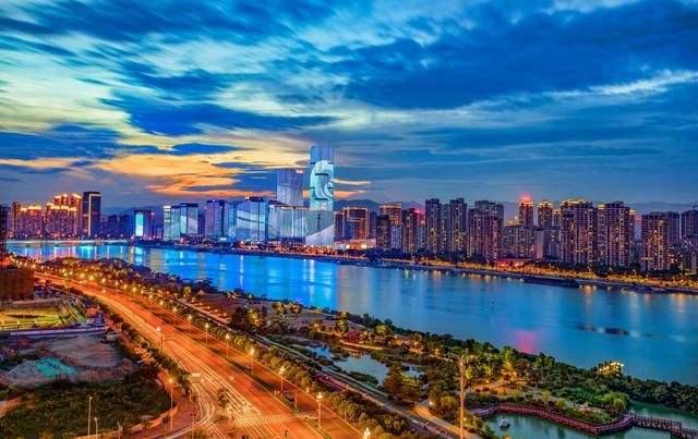 99%福州人都想要的一线江景房,却只为塔尖人士而备!__凤凰网