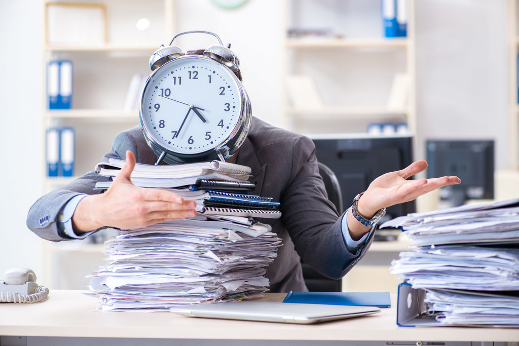 996反抗的不是加班意在维护博弈均衡