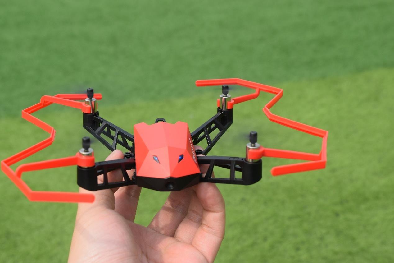 抗风,可悬停,不再是简单儿童玩具的udrone意念无人机套装