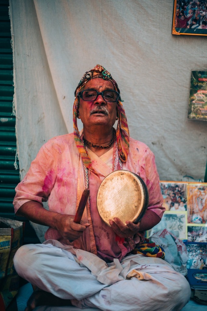 还你走进印度的holi——就是我们常说的洒红节