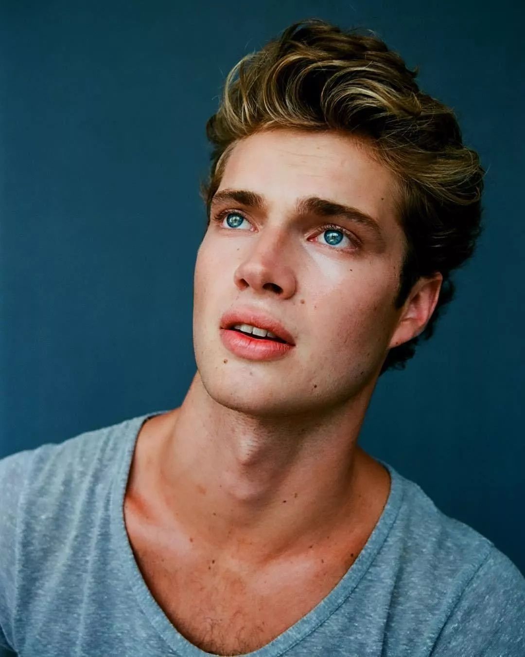 非常具有古典美的南非男模lukevolker我可以