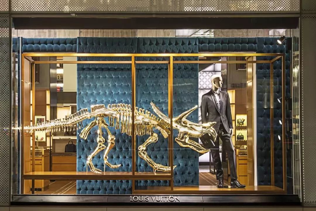 lv我这该死的橱窗魅力