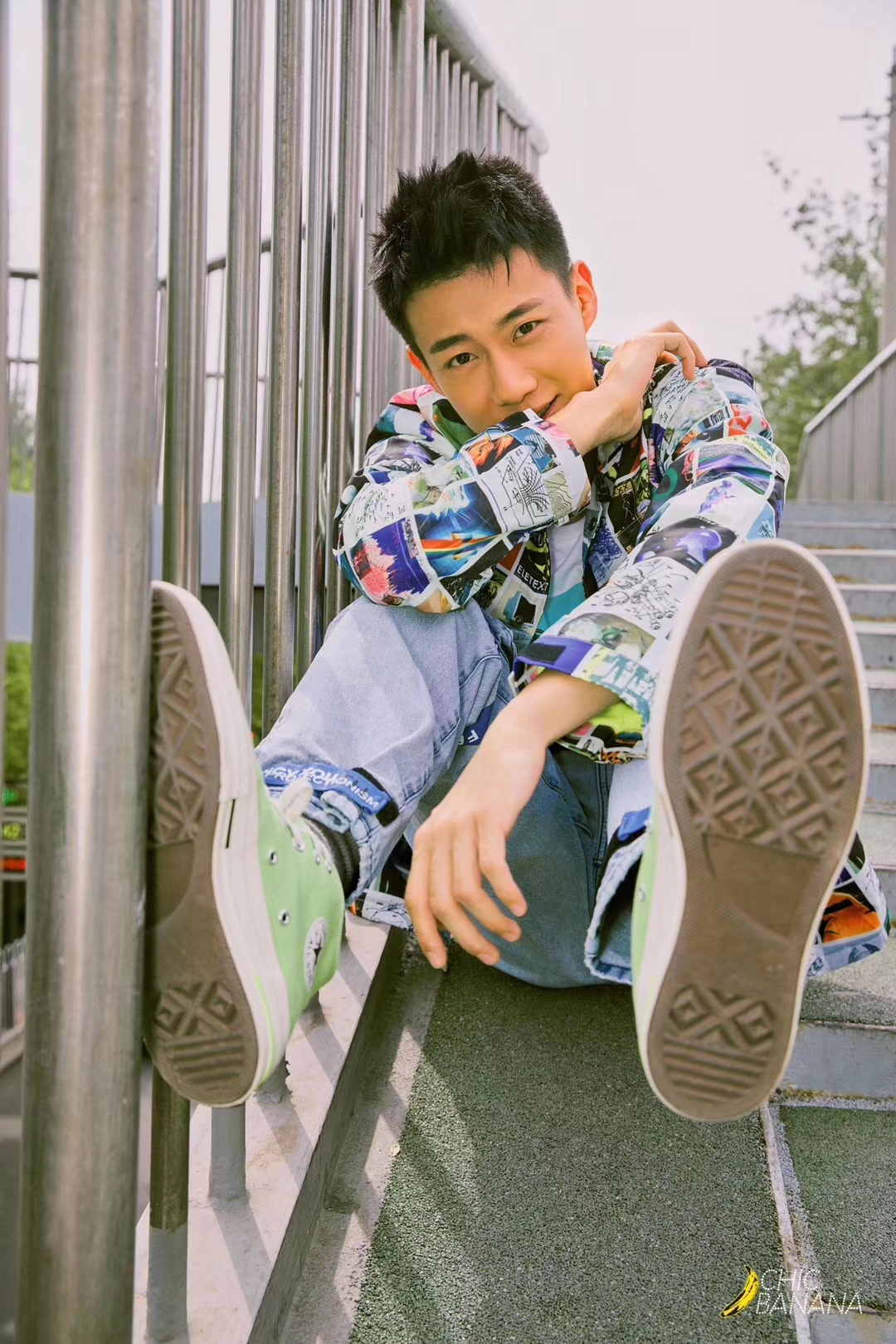 因《致我们单纯的小美好》中暖痞boy"吴柏松"一角被广泛关注的高至霆