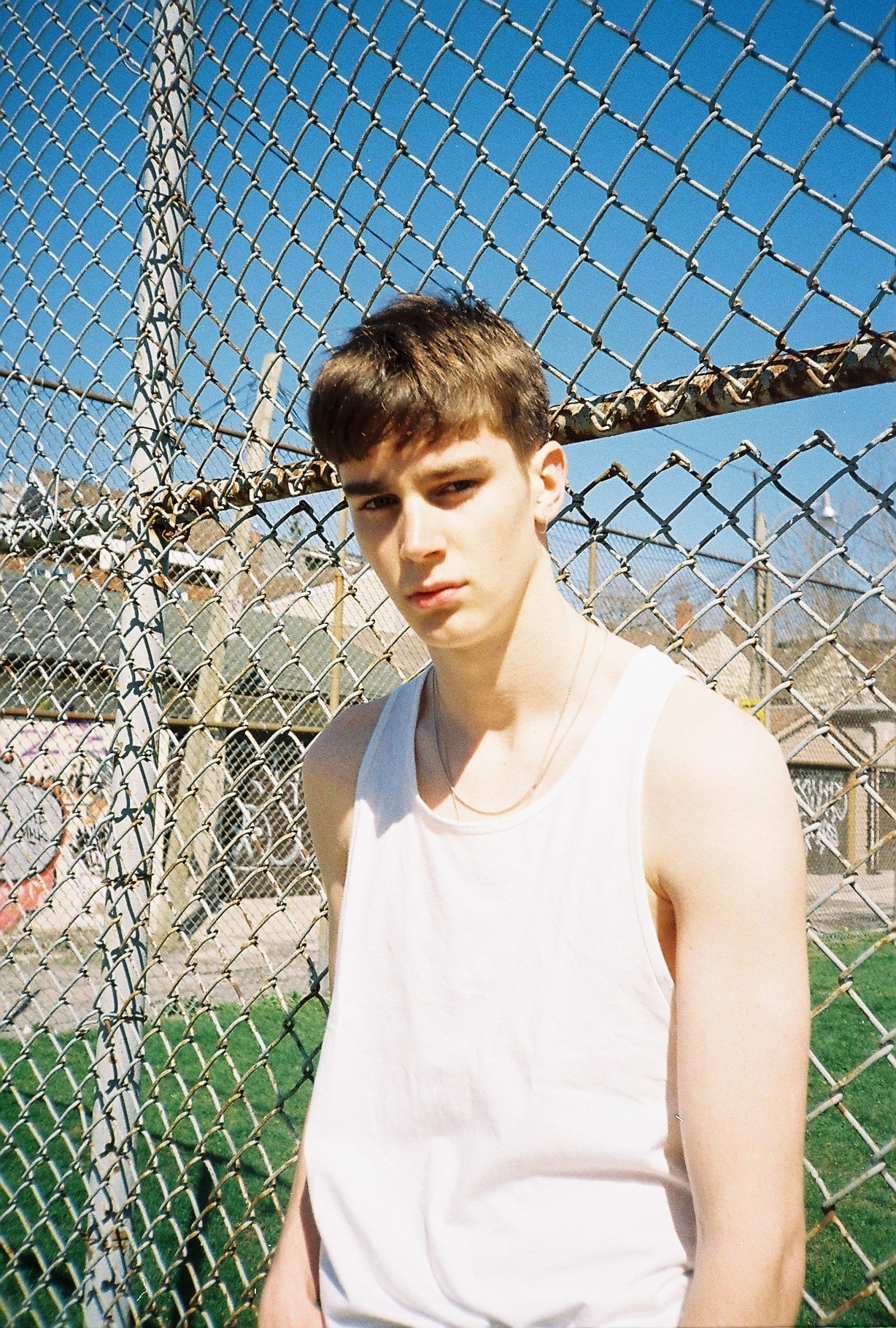 少年感十足男模mitchellgorthy能否靠颜值取胜