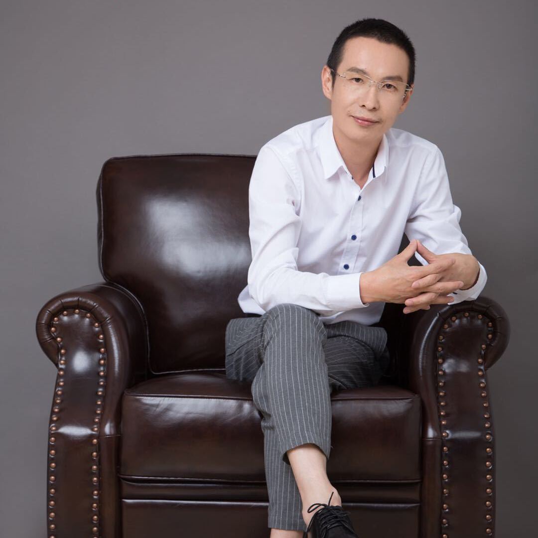 有个财大气粗的男朋友是种什么样的体验?随随便便出手就是100万!