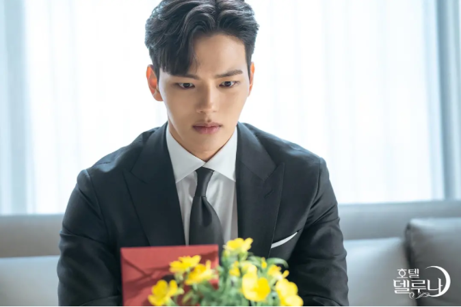 开播零差评iu吕珍九新剧大火剧里送的月见草也大有讲究