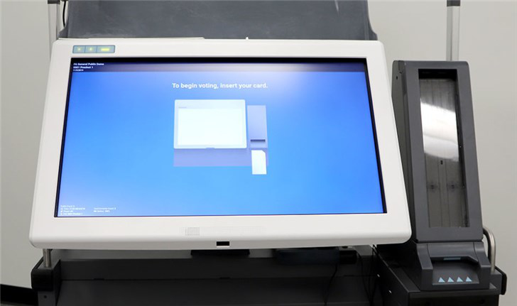 美国2020年大选投票机却还在用windows7系统