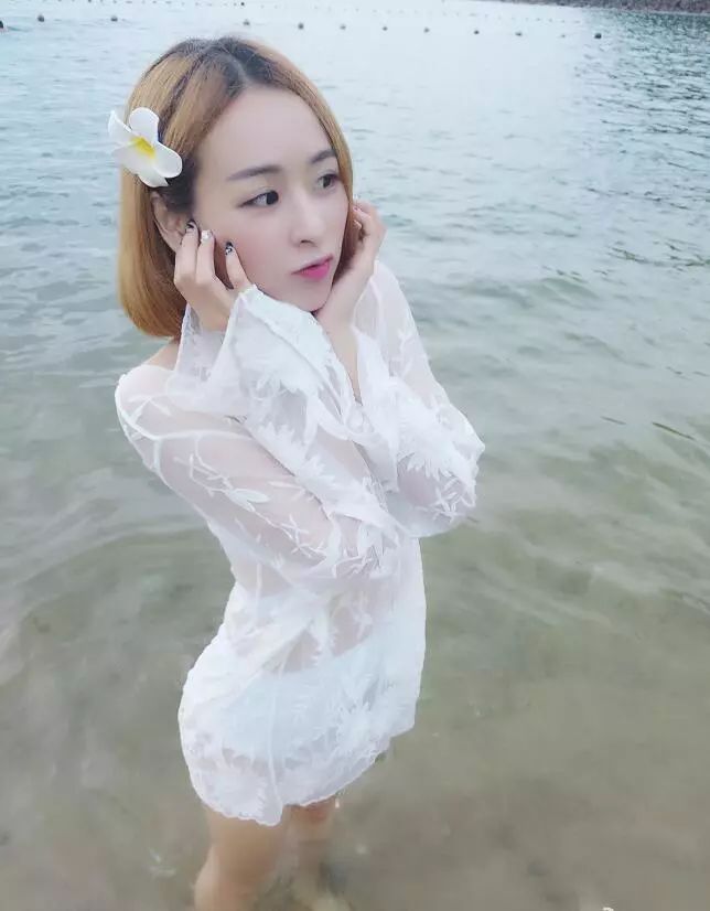 快手真真姐个人简介资料及背景 散打哥老婆真真姐生活照图片