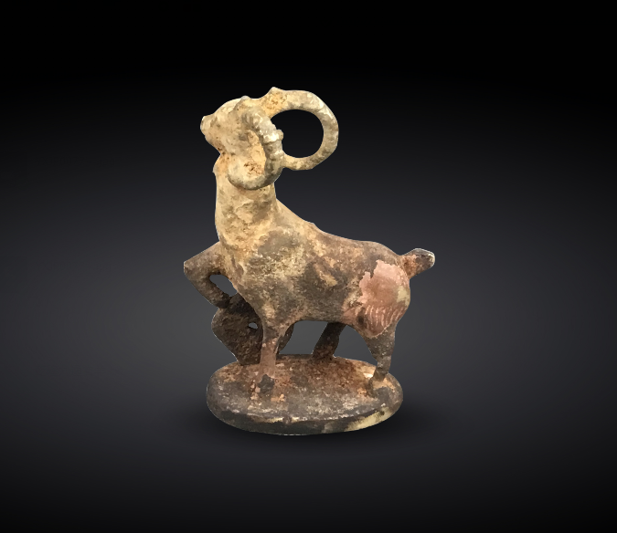 《九通官羊》,此款铜羊为清中期年间,中国古代铜器,是我们的祖先对