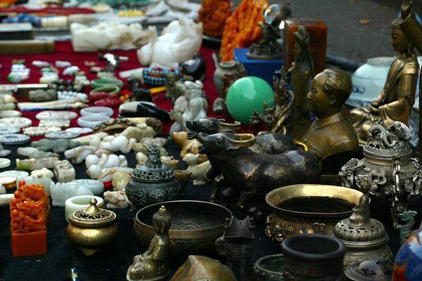 拍卖公司联系我,一个古董能卖上百万,能信吗?