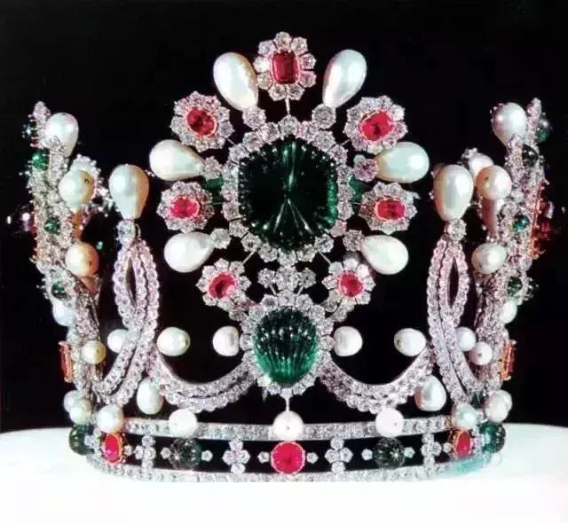 伊朗王后-巴列维王冠