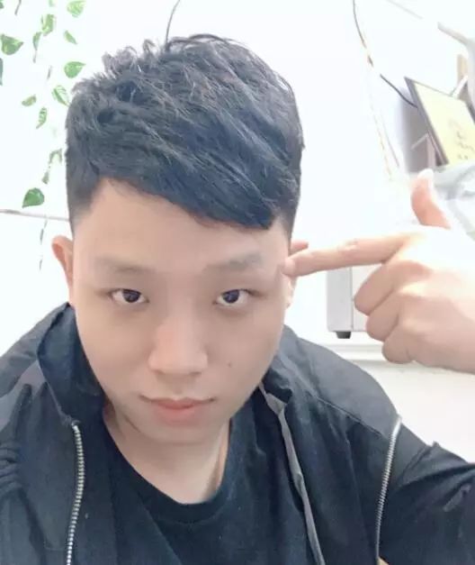盘点2019年即将入驻斗鱼的十位顶级主播蓝战非签约费高达15亿