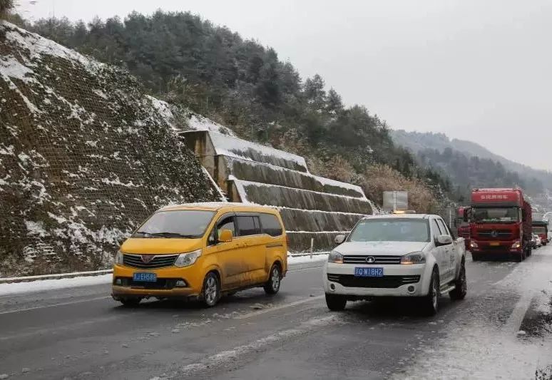 千里冰封,万里雪飘, 道安高速“一路三方”竭诚为您护航__凤凰网