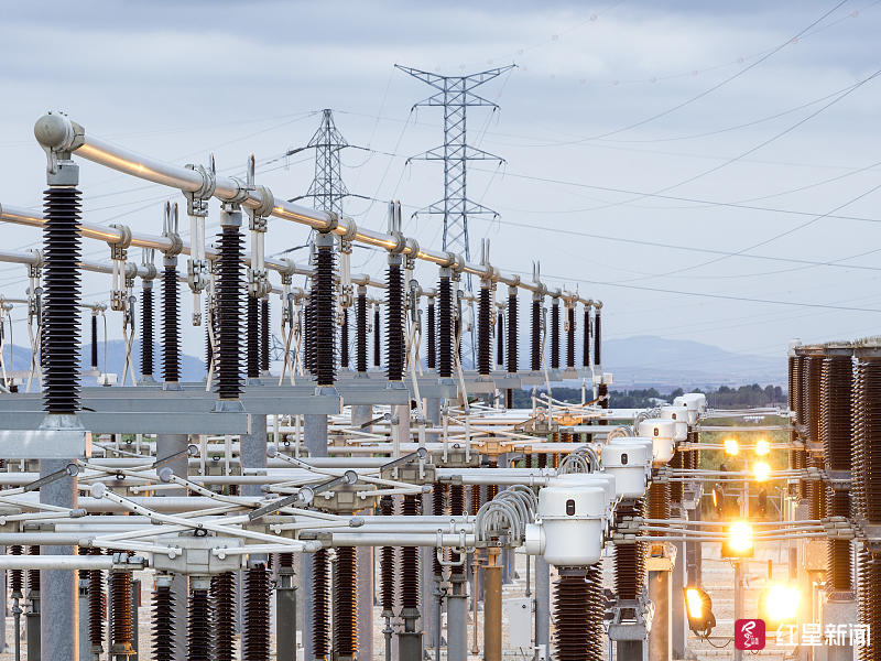 解码成都经济数据——渐长的商业用电,递增的城市消费