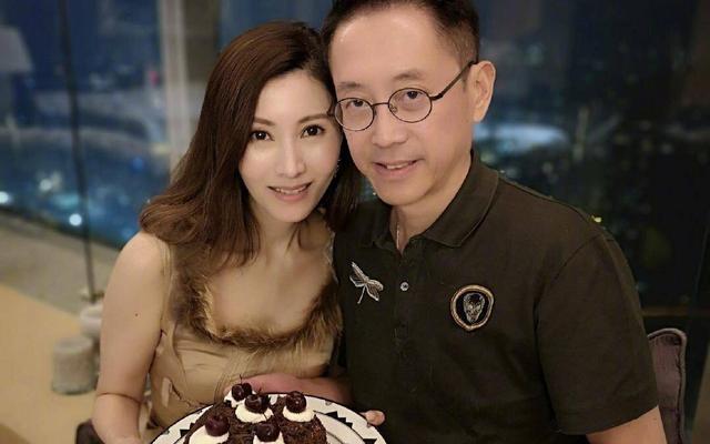 李嘉欣與許晉亨秀恩愛領200萬生活費,前妻何超瓊一件珠寶就花光