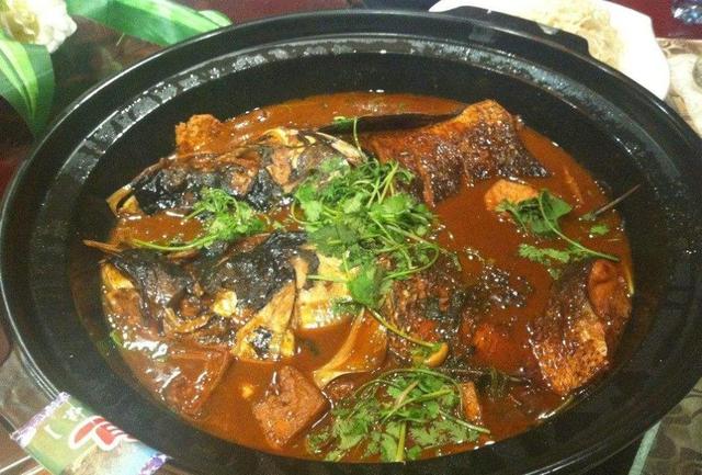 传统名菜砂锅鱼头的家常做法条理清晰步骤明确一学就会