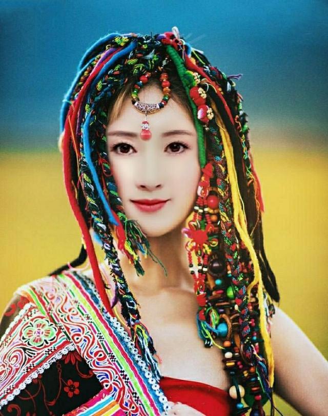 此时王昭君上书成帝要求归汉,汉成帝为表明汉朝尊重匈奴的风俗习惯