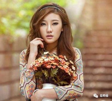 正财  偏财   伤官  食神  劫财   比肩大运:己巳   戊辰  丁卯