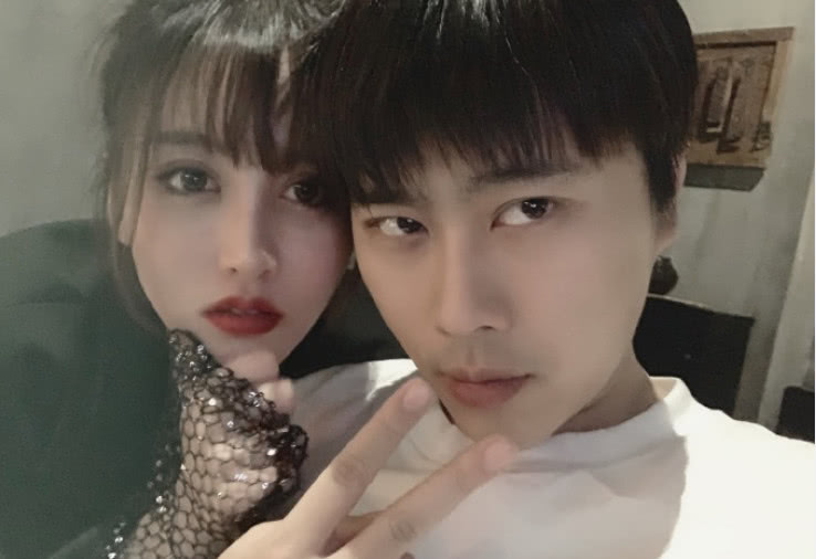 卢本伟转发人民日报,一直不离不弃的uu却划清界限:不懂得尊重