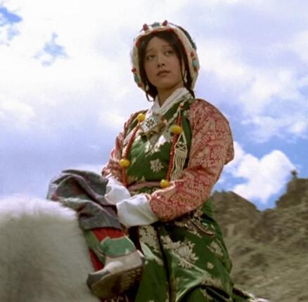 电影《红河谷》,演绎汉藏儿女的爱情故事和并肩抗战的英雄传奇__凤凰
