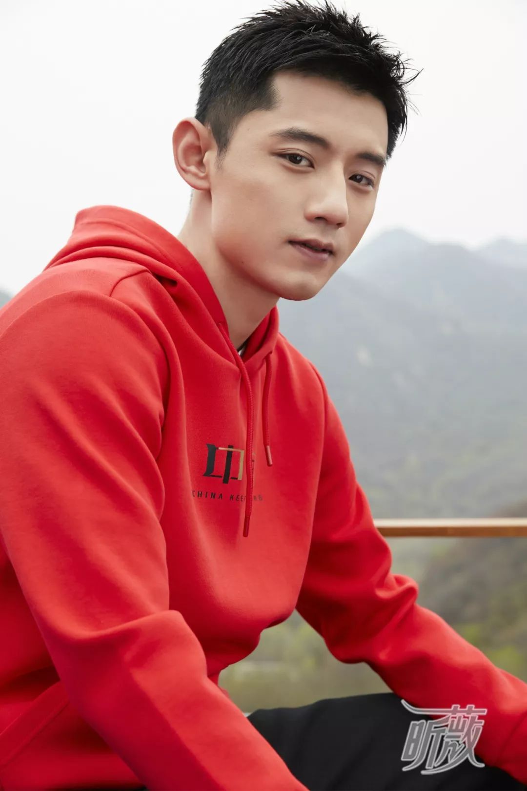 封面人物张继科有冲动就运动涉足时尚是我的态度