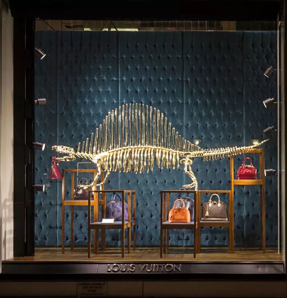 lv我这该死的橱窗魅力