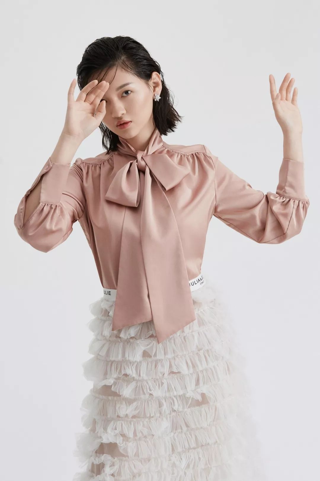 模特郭艳时尚大片拍摄干净的颜性感的唇