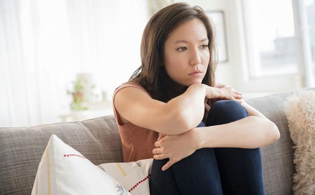 婚内出轨的女人,躺在"情人"的怀里,会想些什么,答案很扎心