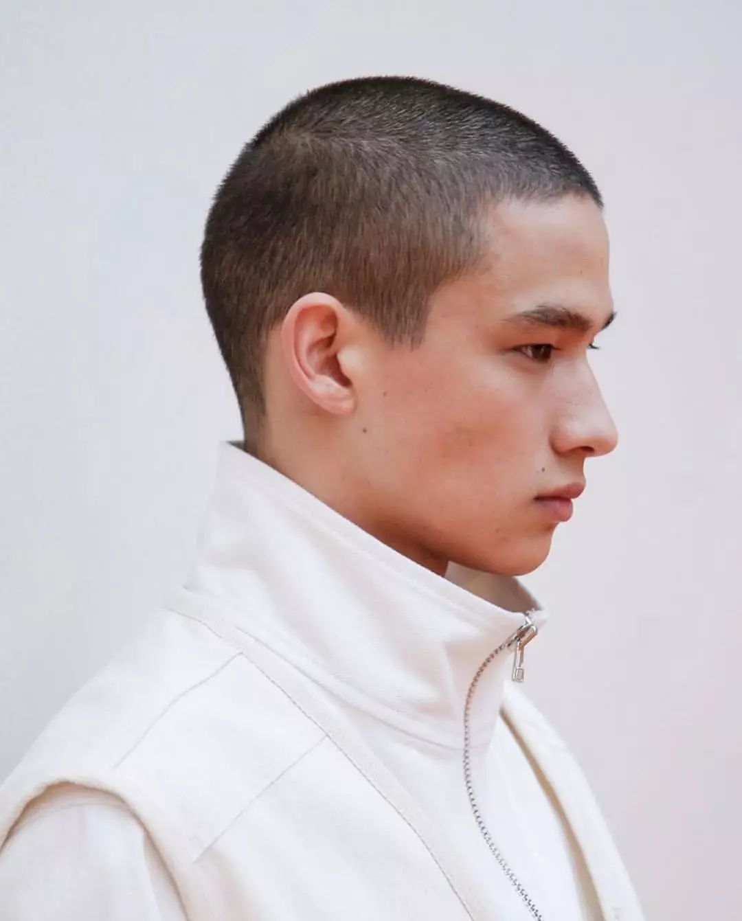 比利时亚裔男模tommy童年照片曝光,我简直不敢相信!