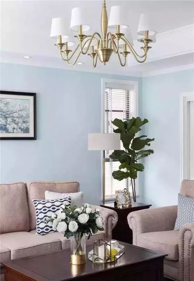 126㎡美式四居室，浅蓝色和白色为基调，舒适又大气