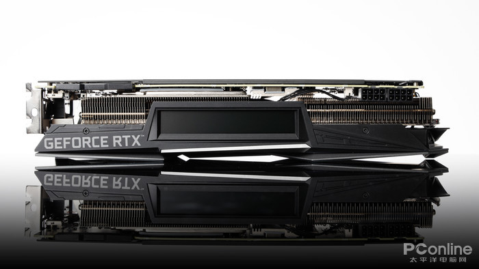 七彩虹rtx2070supervulcanxoc评测双形态的超级火神有何不同