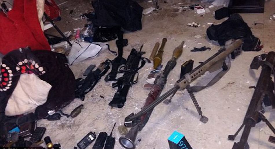 实拍墨西哥女杀手街头行凶!