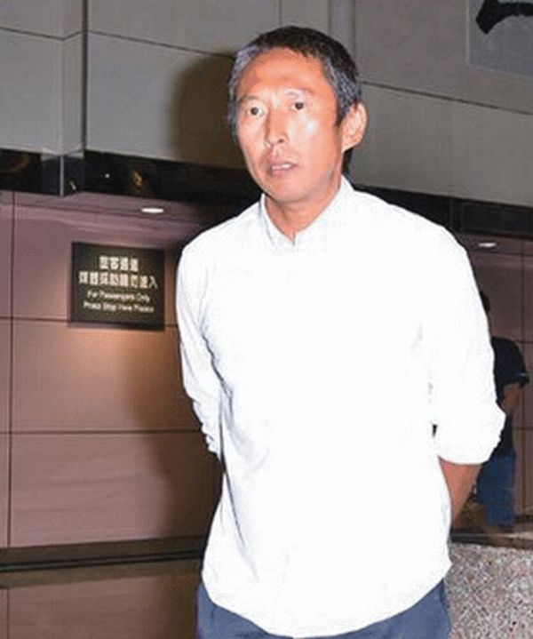 导演钮承泽被曝性侵?受害女性为工作人员,警方介入调查_凤凰网