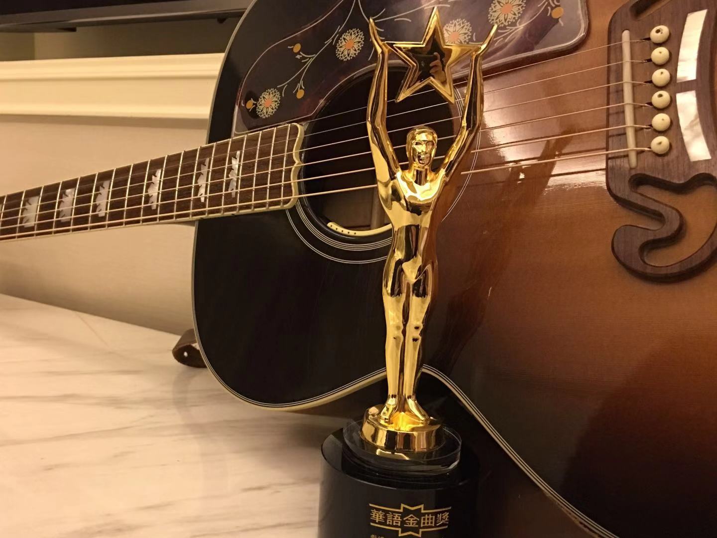 2018华语金曲奖年度颁奖盛典落幕  杨明毅斩获优秀唱作人奖