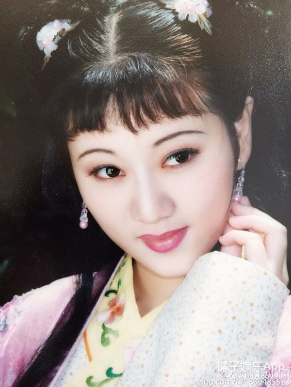 还记得《上错花轿嫁对郎》里的哑妹吗?她现在长这样啦!