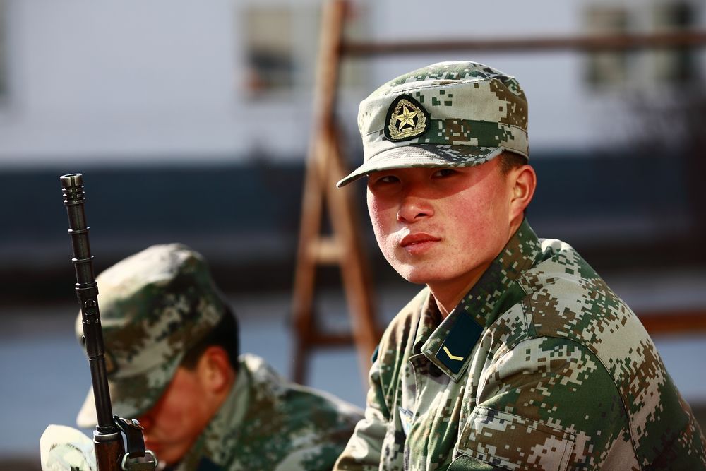 从士兵到军官要想提干到底要经历什么