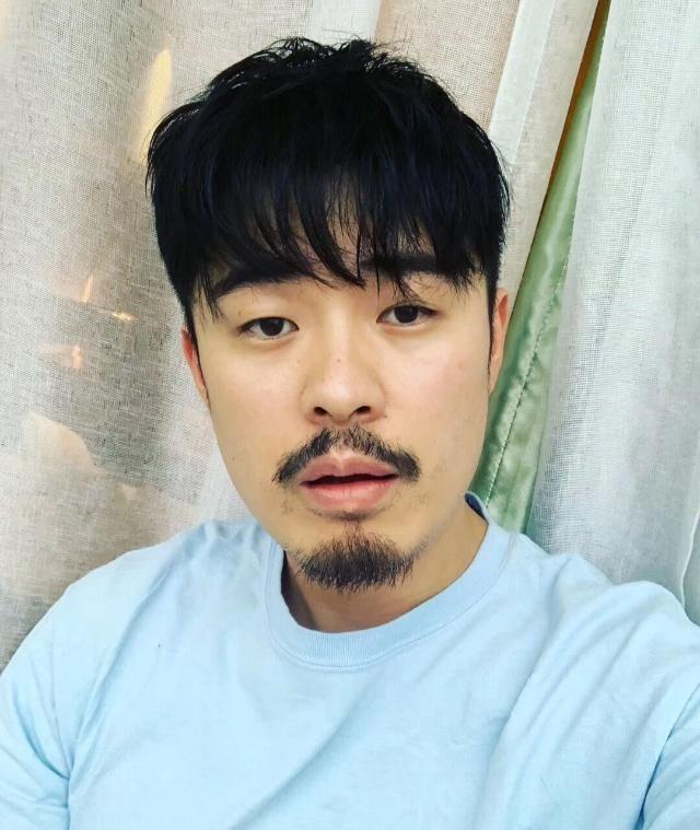 陈赫秃顶指日可待,徐峥包贝尔后继有人