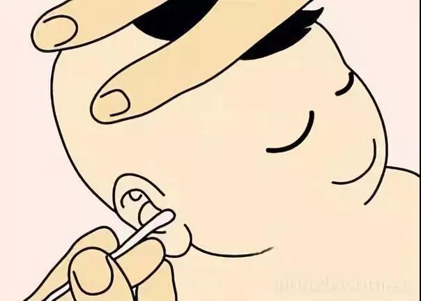 2,抓耳朵:耳朵疼痛不舒服,小儿可能会通过摸耳朵,挠耳朵,揪耳朵来表示