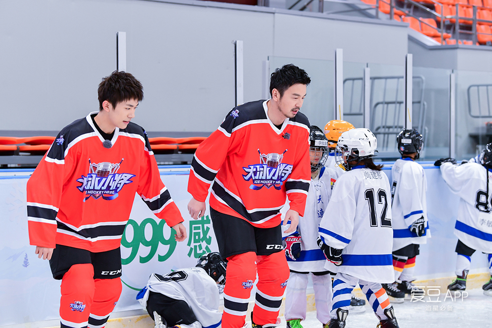 [消息]《大冰小将》小将连战五队勇夺冠 易烊千玺厨艺深藏不露 "厨房