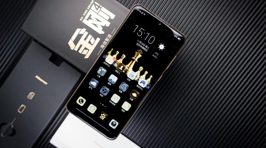 长续航带来更强安全感海信手机金刚4线下热卖