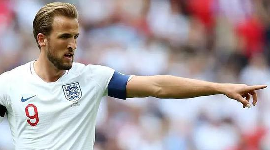 贡献卓越,凯恩被授予mbe勋章